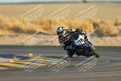 media/Nov-17-2024-CVMA (Sun) [[1fec520723]]/Race 18-Supersport Middleweight/